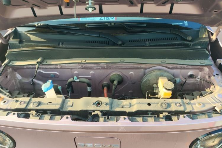 Used Geely Galaxy Panda 2024 Panda Mini 200km Endurance Bear Engine Bay