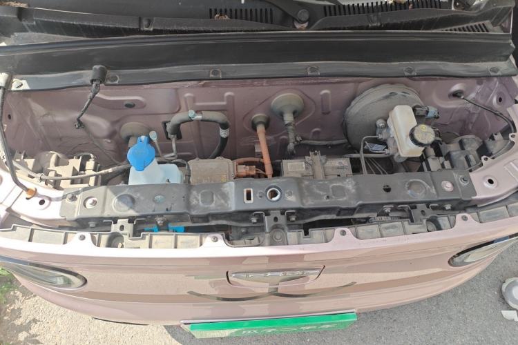 Used Geely Galaxy Panda 2024 Panda Mini 200km Endurance Bear Engine Bay
