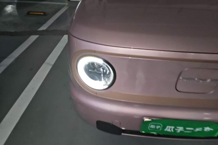 Used Geely Galaxy Panda 2024 Panda Mini 200km Endurance Bear Engine Bay Right