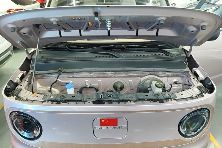 Used Geely Galaxy Panda 2024 Panda Mini 200km Longteng PRO Edition Engine Bay