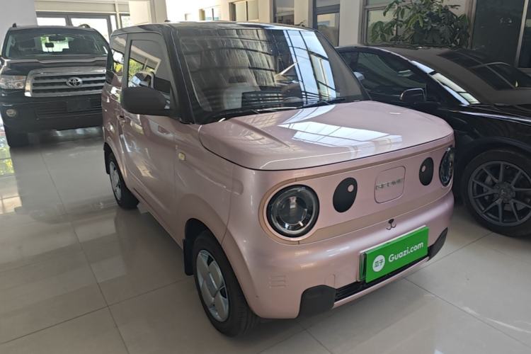 Used Geely Galaxy Panda 2024 Panda Mini 200km Endurance Bear Exterior 1