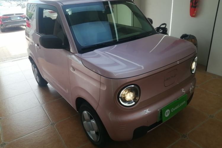 Used Geely Galaxy Panda 2024 Panda Mini 200km Endurance Bear Exterior 1
