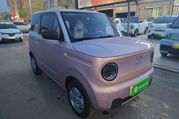 Used Geely Galaxy Panda 2024 Panda Mini 200km Endurance Bear Exterior 1