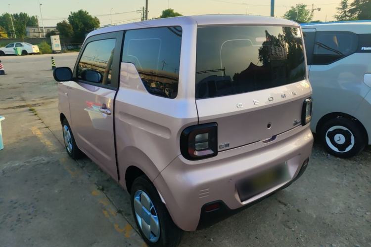 Used Geely Galaxy Panda 2024 Panda Mini 200km Endurance Bear Exterior 2
