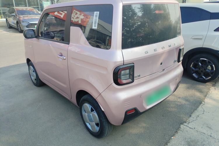 Used Geely Galaxy Panda 2024 Panda Mini 200km Endurance Bear Exterior 2