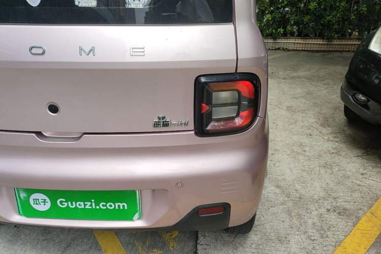 Used Geely Galaxy Panda 2024 Panda Mini 200km Endurance Bear Exterior 3