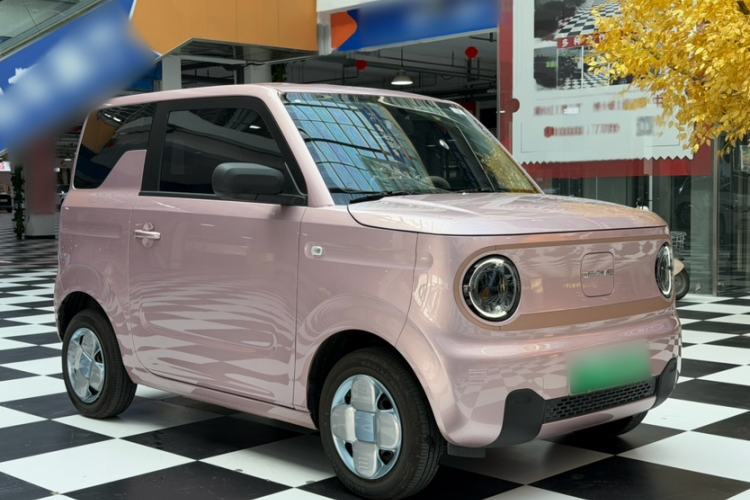 Used Geely Galaxy Panda 2024 Panda Mini 200km Endurance Bear Exterior 4
