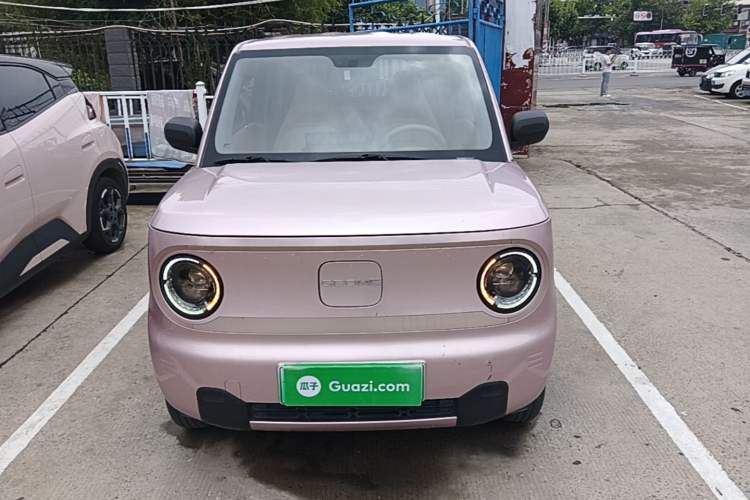 Used Geely Galaxy Panda 2024 Panda Mini 200km Endurance Bear Front