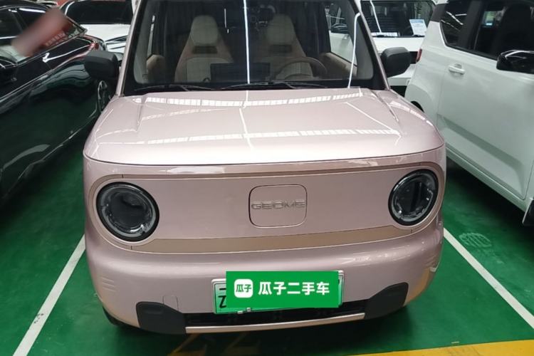 Used Geely Galaxy Panda 2024 Panda Mini 200km Endurance Bear Front