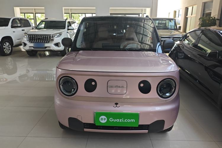 Used Geely Galaxy Panda 2024 Panda Mini 200km Endurance Bear Front