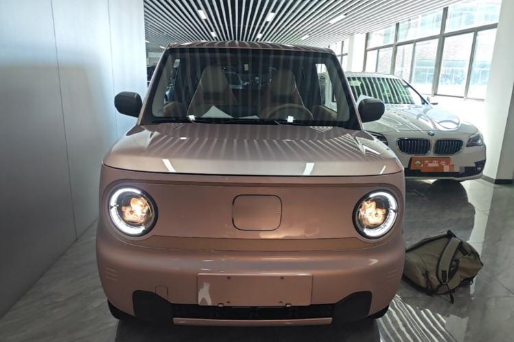 Used Geely Galaxy Panda 2024 Panda Mini 200km Longteng PRO Edition Front