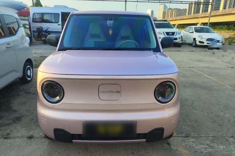 Used Geely Galaxy Panda 2024 Panda Mini 200km Endurance Bear Front