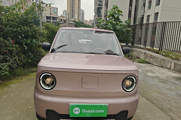 Used Geely Galaxy Panda 2024 Panda Mini 200km Endurance Bear Front