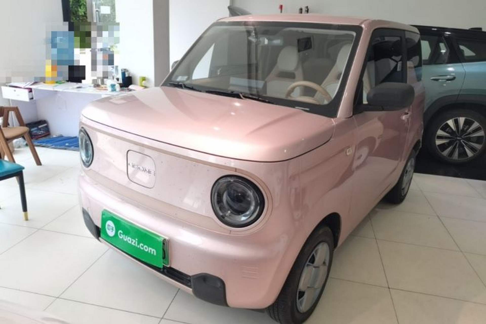 Used Geely Galaxy Panda 2024 Panda Mini 200km Endurance Bear Front Left 45 Deg