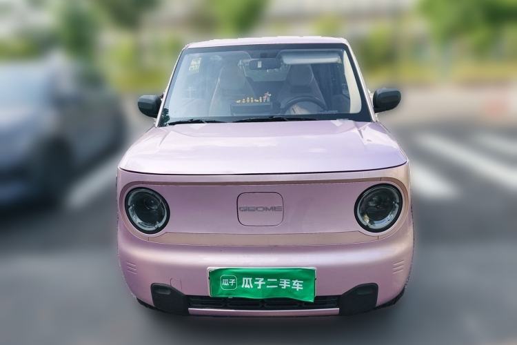 Used Geely Galaxy Panda 2024 Panda Mini 200km Endurance Bear Front