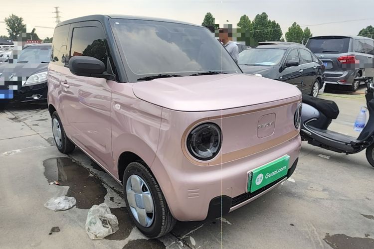 Used Geely Galaxy Panda 2024 Panda Mini 200km Endurance Bear Front Right 45 Deg