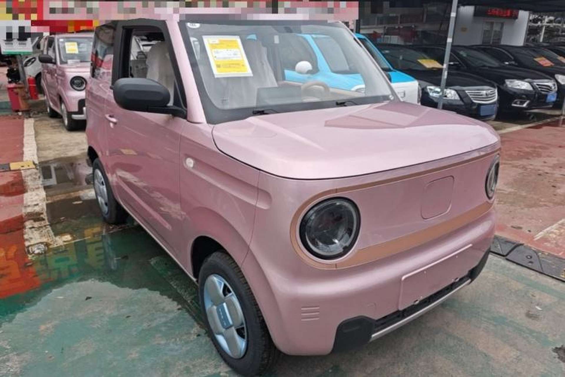 Used Geely Galaxy Panda 2024 Panda Mini 200km Endurance Bear Front Right 45 Deg