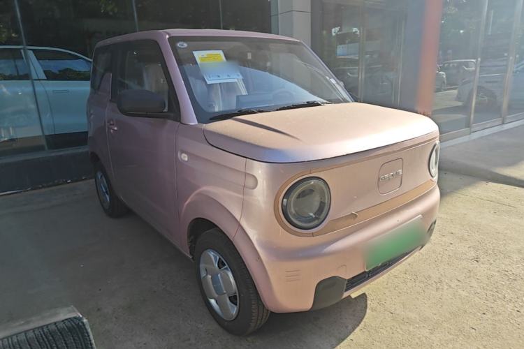 Used Geely Galaxy Panda 2024 Panda Mini 200km Endurance Bear Front Right 45 Deg