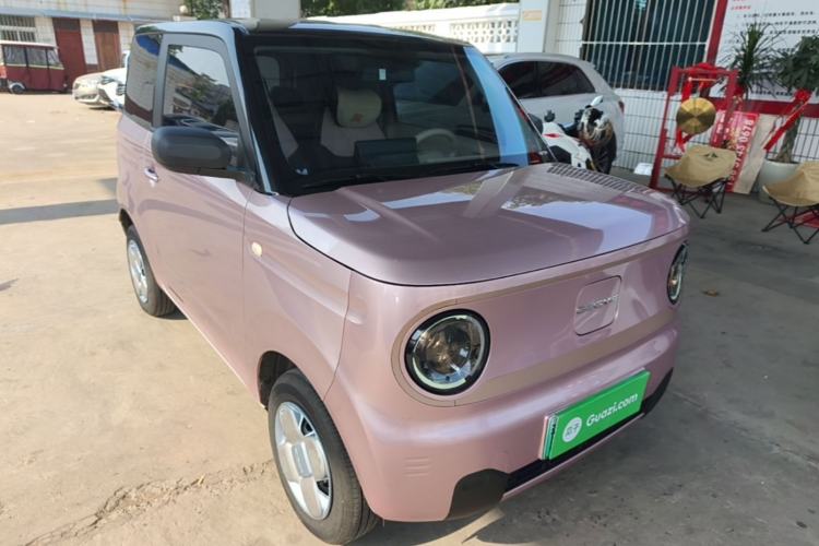 Used Geely Galaxy Panda 2024 Panda Mini 200km Endurance Bear Front Right 45 Deg