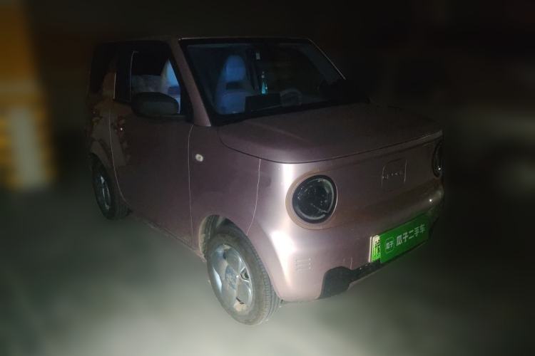 Used Geely Galaxy Panda 2024 Panda Mini 200km Endurance Bear Front Right 45 Deg