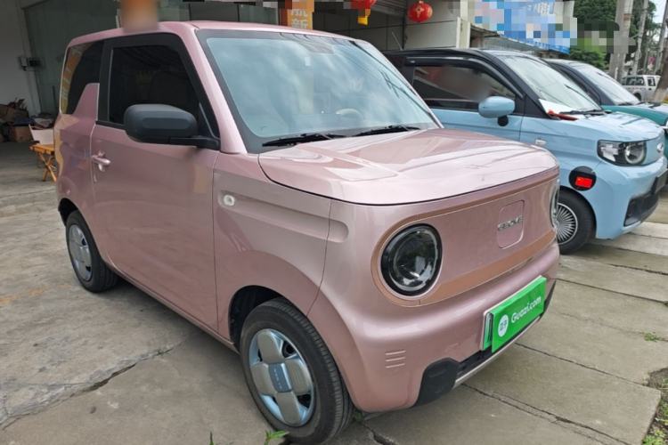 Used Geely Galaxy Panda 2024 Panda Mini 200km Endurance Bear Front Right 45 Deg