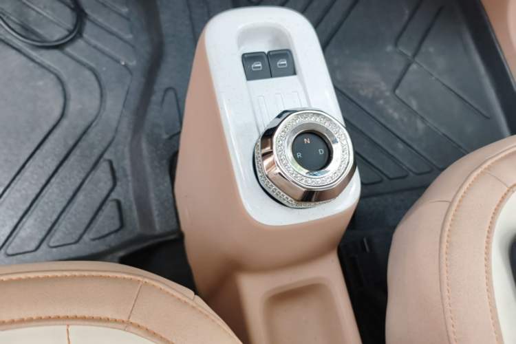 Used Geely Galaxy Panda 2024 200km Panda Kart Gear Lever