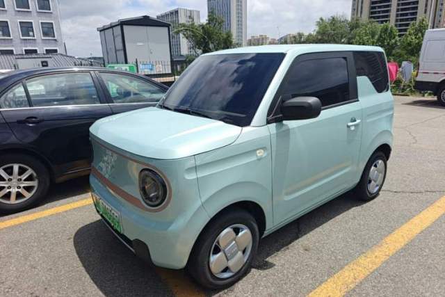 Used Geely Galaxy Panda 2024 Panda Mini 200km Endurance Bear