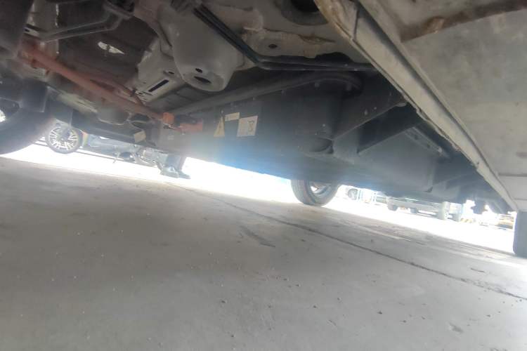 Used Geely Galaxy Panda 2024 200km Panda Rider Chassis Front Left