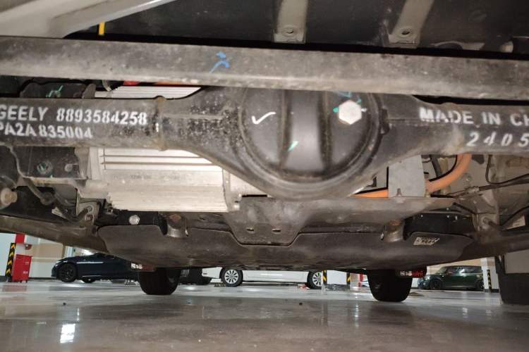 Used Geely Galaxy Panda 2024 200km Panda Rider Chassis Rear