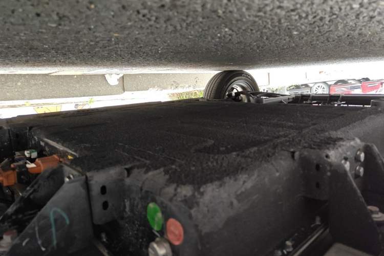 Used Geely Galaxy Panda 2024 200km Panda Rider Chassis Rear Left