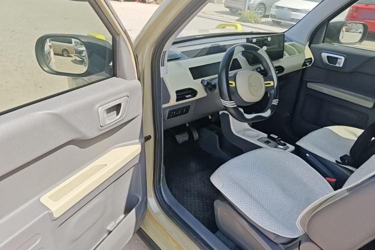 Used Geely Galaxy Panda 2024 200km Panda Rider Driver Seat