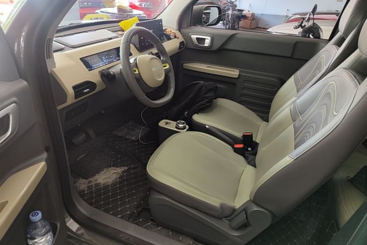 Used Geely Galaxy Panda 2024 200km Panda Rider Driver Seat