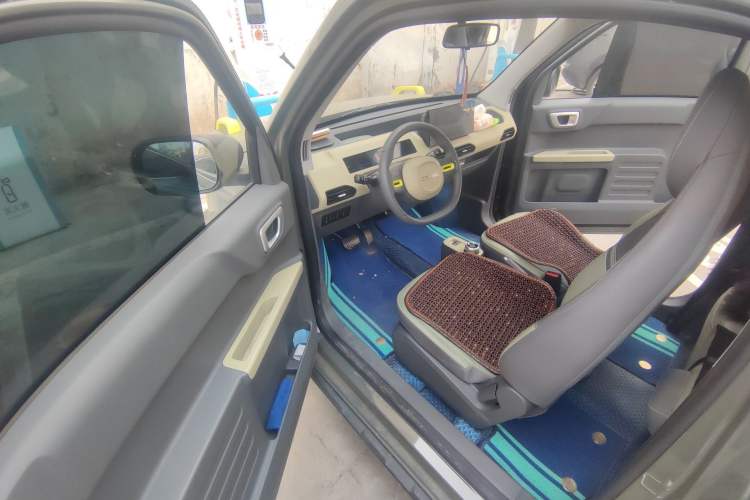 Used Geely Galaxy Panda 2024 200km Panda Rider Driver Seat
