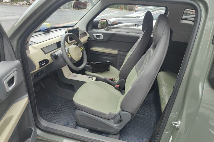 Used Geely Galaxy Panda 2024 200km Panda Rider Driver Seat