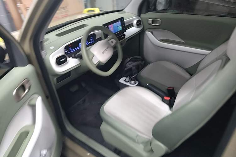 Used Geely Galaxy Panda 2024 200km Panda Rider Driver Seat
