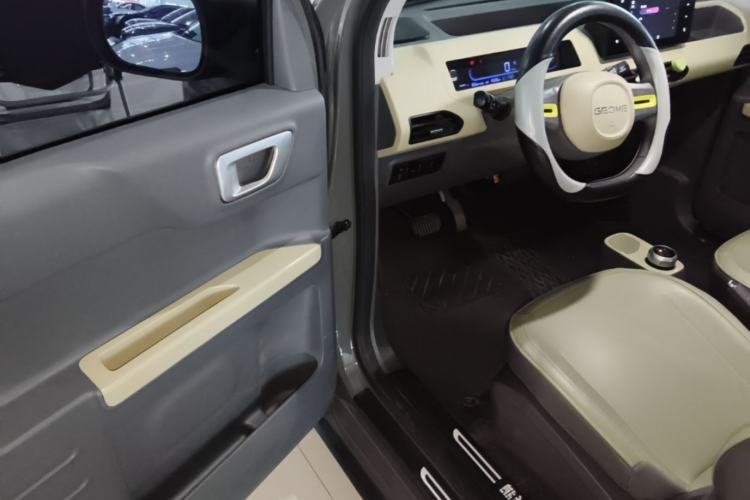 Used Geely Galaxy Panda 2024 200km Panda Rider Driver Seat
