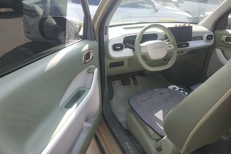 Used Geely Galaxy Panda 2024 200km Panda Rider Driver Seat