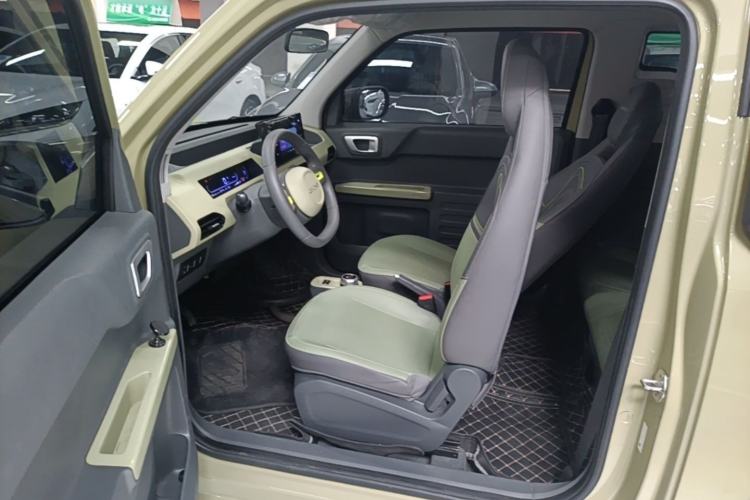 Used Geely Galaxy Panda 2024 200km Panda Rider Driver Seat