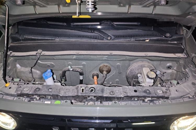 Used Geely Galaxy Panda 2024 200km Panda Rider Engine Bay