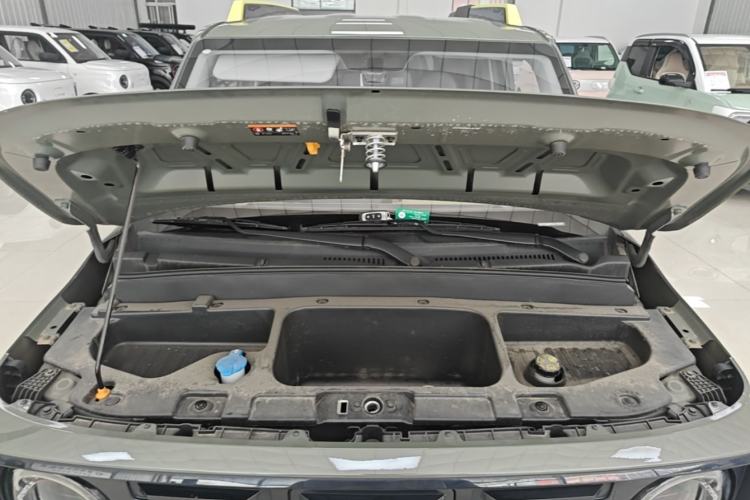 Used Geely Galaxy Panda 2024 200km Panda Rider Engine Bay