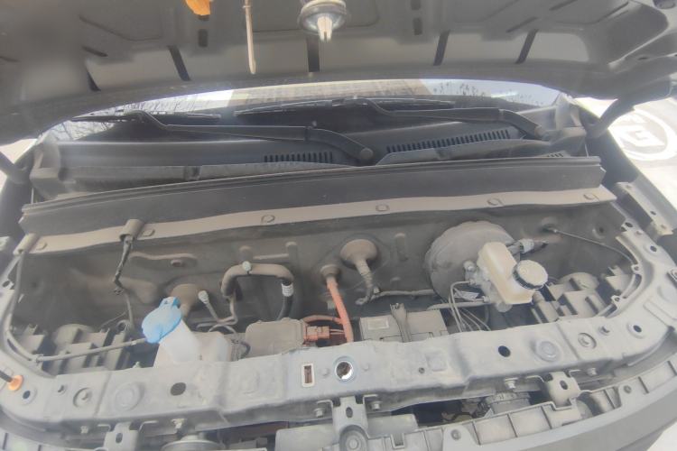 Used Geely Galaxy Panda 2024 200km Panda Rider Engine Bay