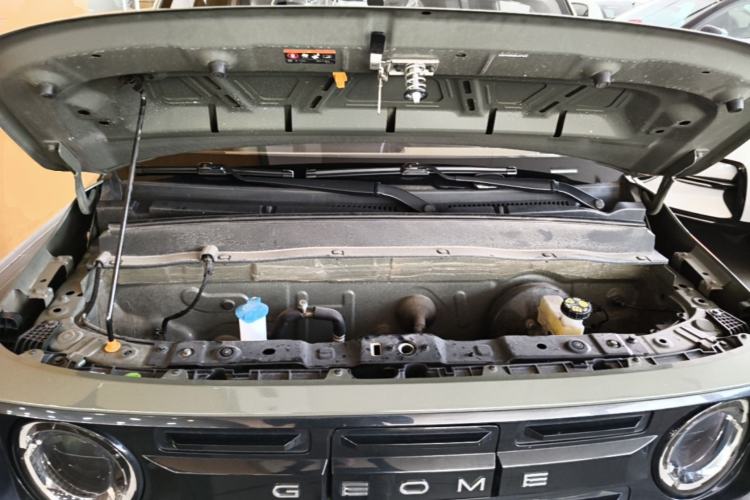 Used Geely Galaxy Panda 2024 200km Panda Rider Engine Bay