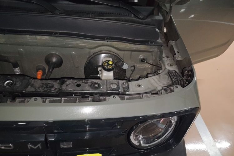Used Geely Galaxy Panda 2024 200km Panda Rider Engine Bay Left