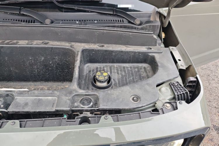 Used Geely Galaxy Panda 2024 200km Panda Rider Engine Bay Left