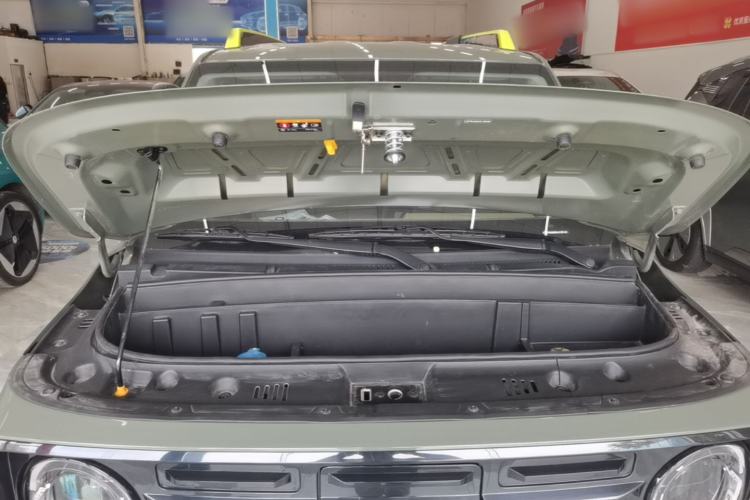 Used Geely Galaxy Panda 2024 200km Panda Rider Engine Bay