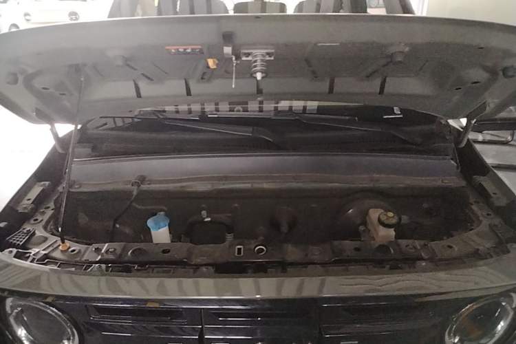 Used Geely Galaxy Panda 2024 200km Panda Rider Engine Bay