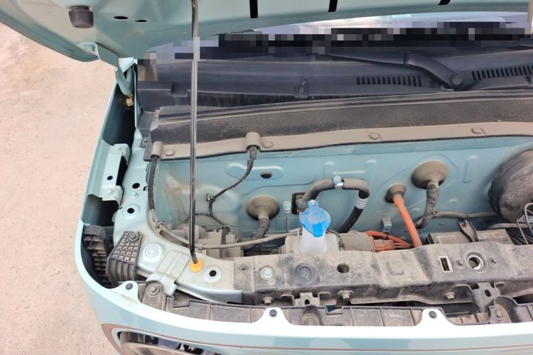 Used Geely Galaxy Panda 2024 Panda Mini 200km Endurance Bear Engine Bay Right