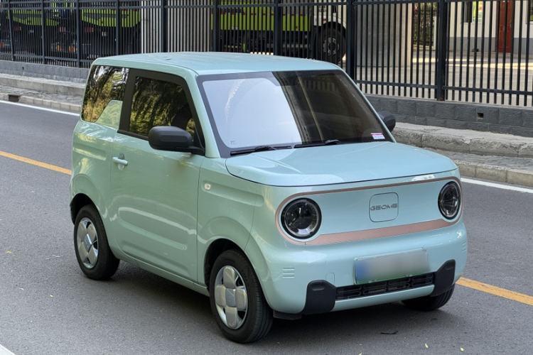 Used Geely Galaxy Panda 2024 Panda Mini 200km Endurance Bear Exterior 4