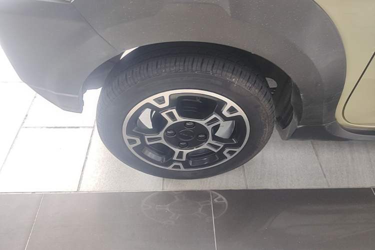 Used Geely Galaxy Panda 2024 200km Panda Rider Exterior 5