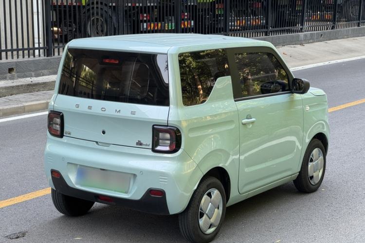 Used Geely Galaxy Panda 2024 Panda Mini 200km Endurance Bear Exterior 6